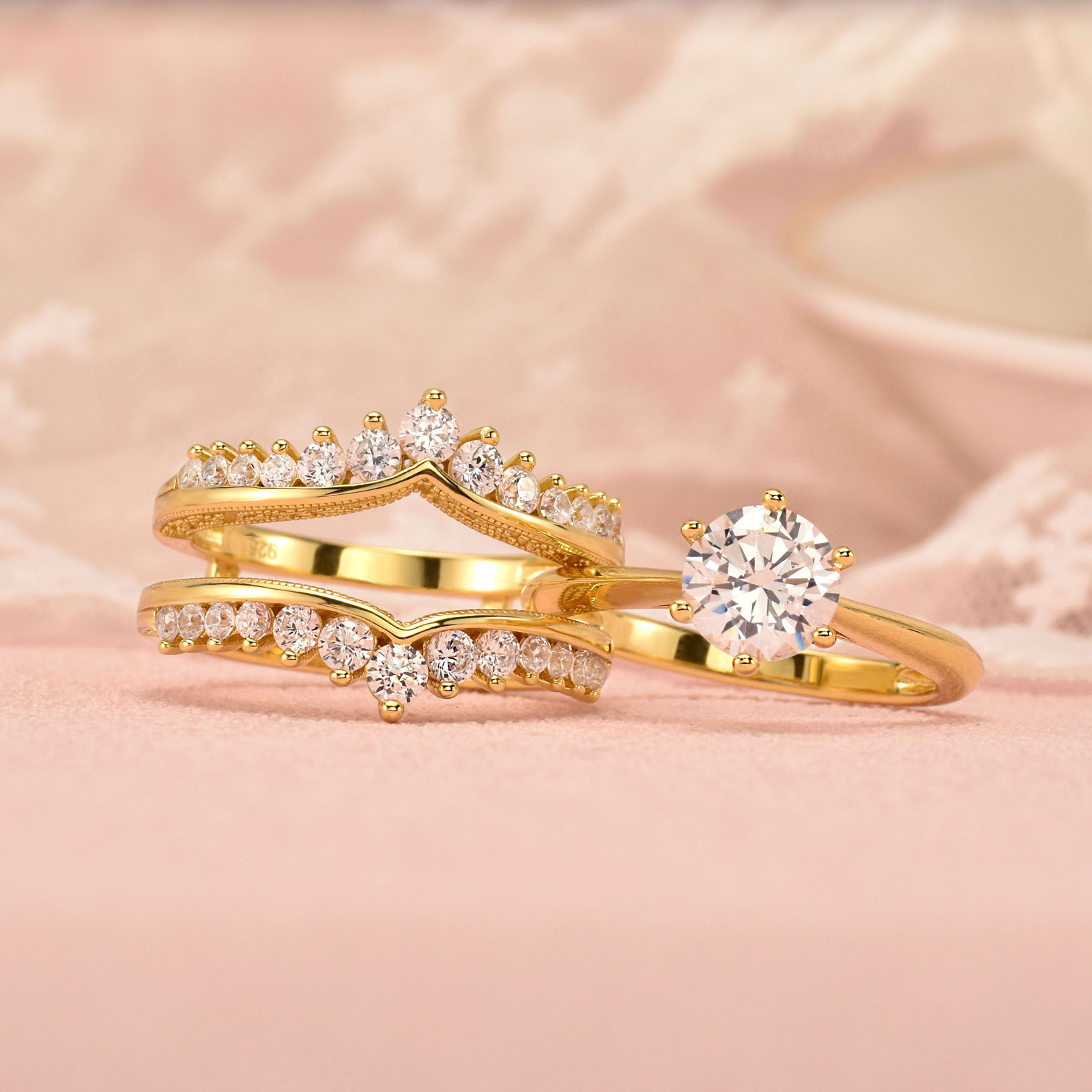 Newshe 14k Yellow Gold Plated  - Moissanite Engagement Ring 1 Carat recension och pris