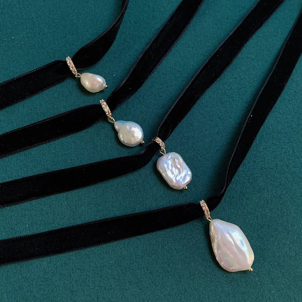 Black Velvet Ribbon Choker Irr - Pearl Choker Necklace Vintage recension och pris