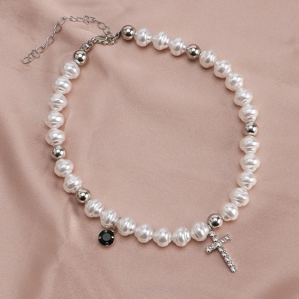 Vintage Pendant Crystal Cross  - Pearl Choker Necklace Vintage recension och pris