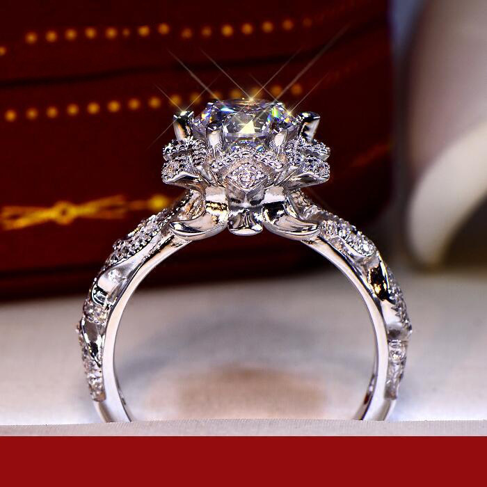 Hollow Flower Star S925 Sterli - Moissanite Engagement Ring 1 Carat recension och pris