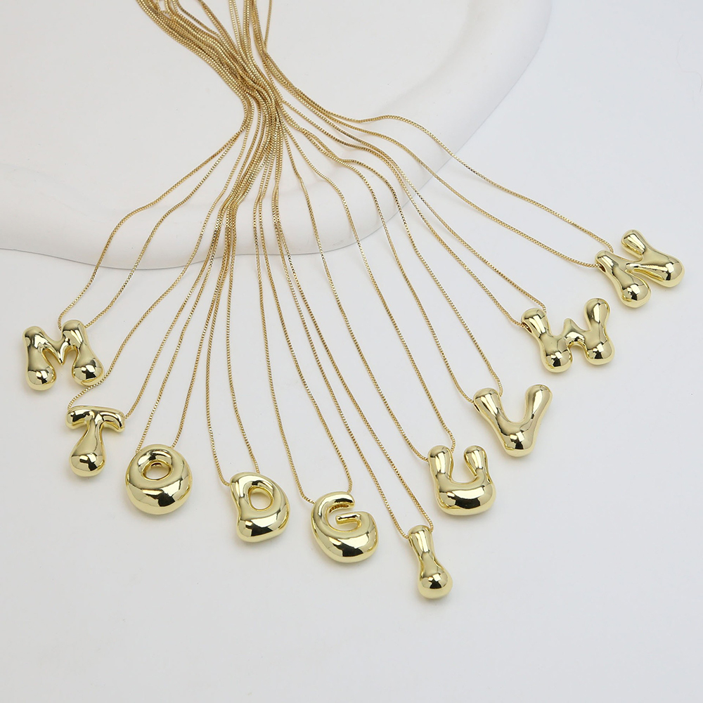 Creative A-Z Balloon Bubble Le - Initial Letter Necklace 18K Gold recension och pris